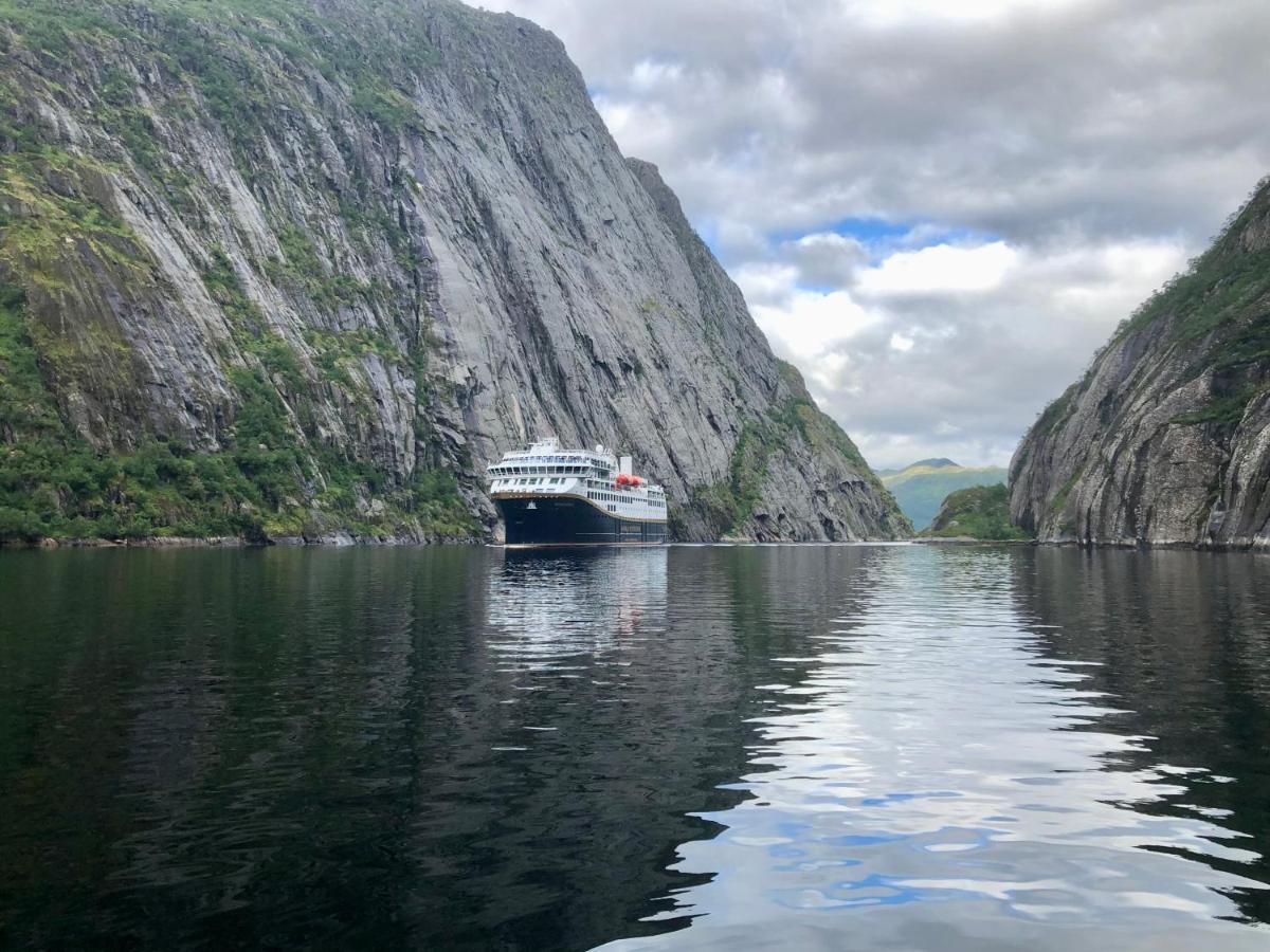 Lofoten And Vesteralen Kveldro Myrland Exterior foto