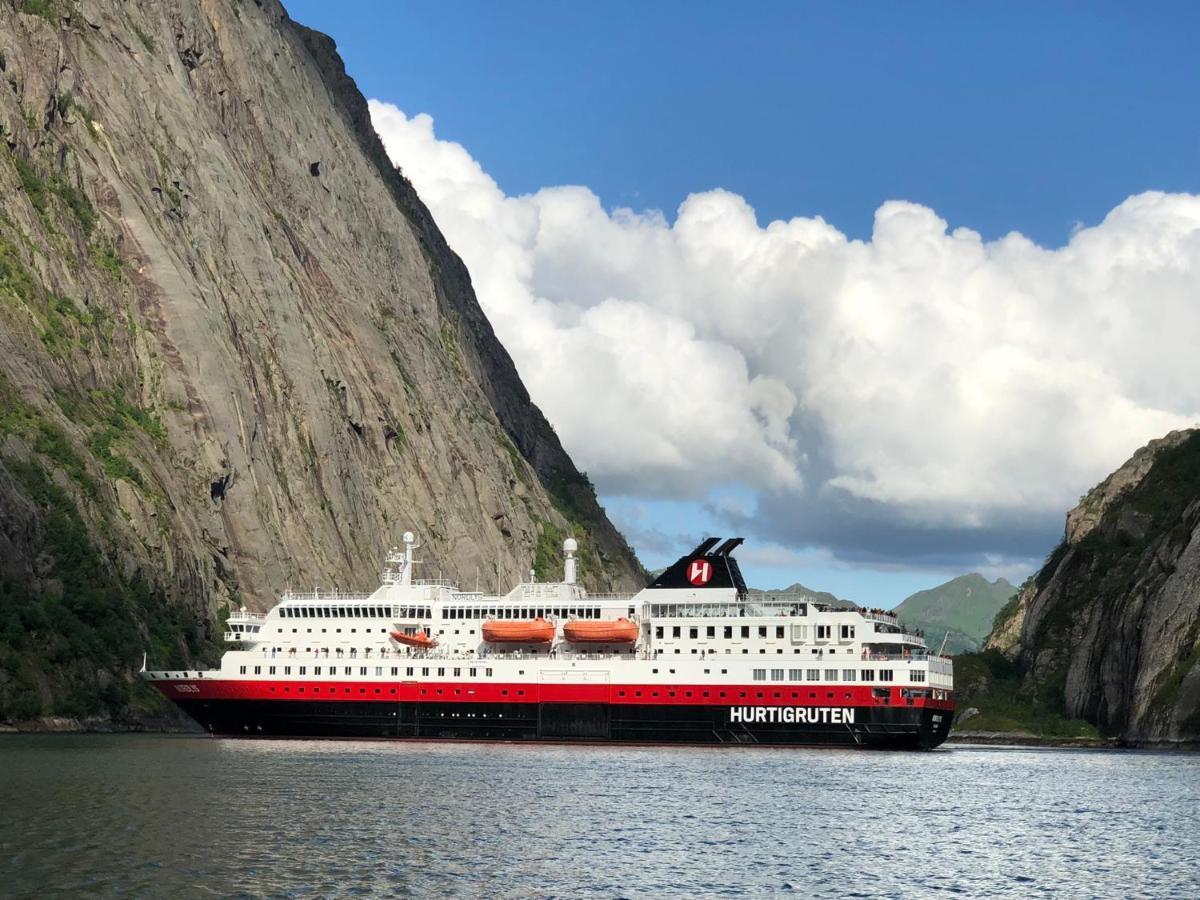 Lofoten And Vesteralen Kveldro Myrland Exterior foto